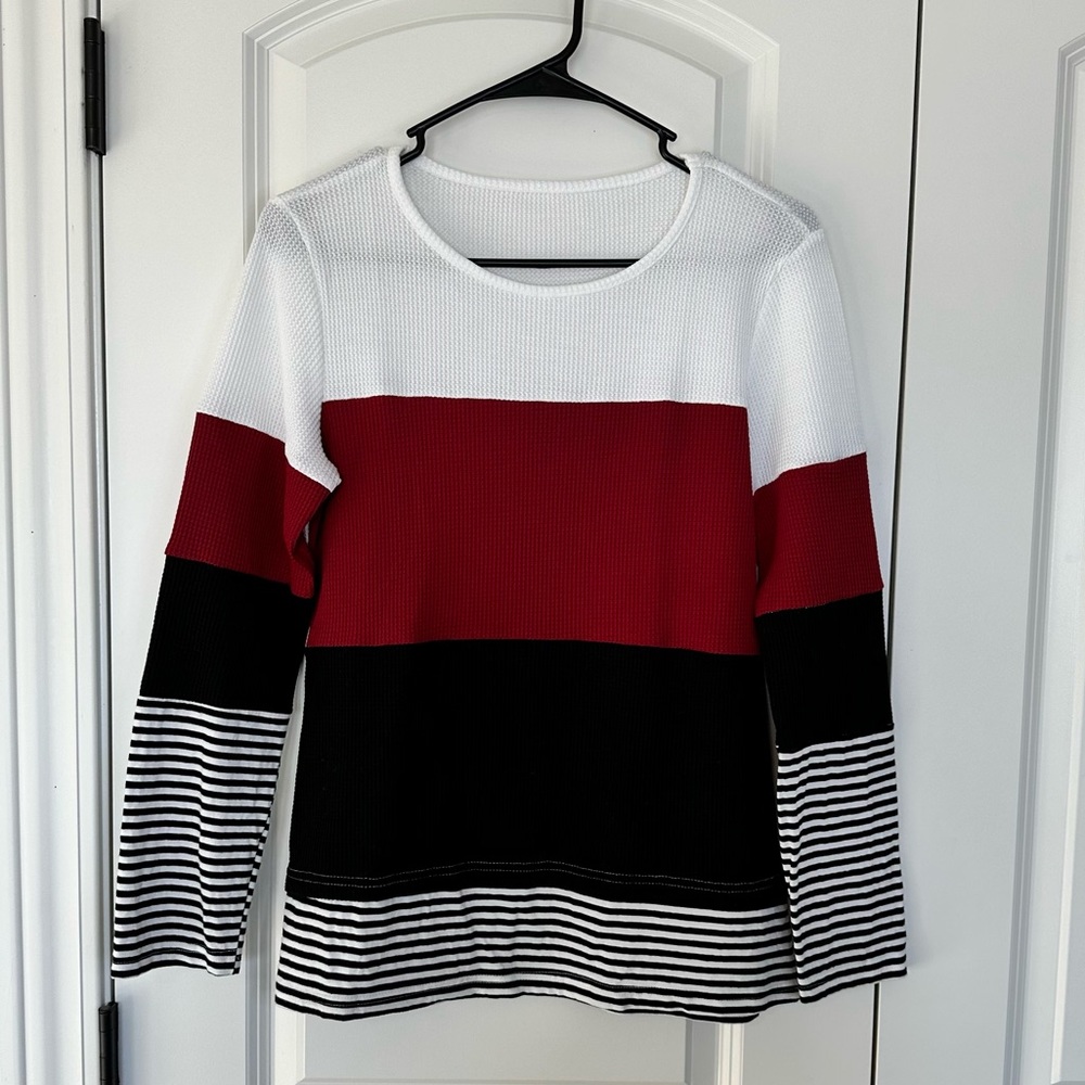 Women’s Loose Color Block Long Sleeve Tunic - Picture 3 of 5
